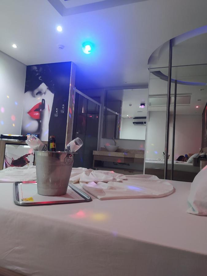 Motel La Folia Ribeirao Preto Luaran gambar
